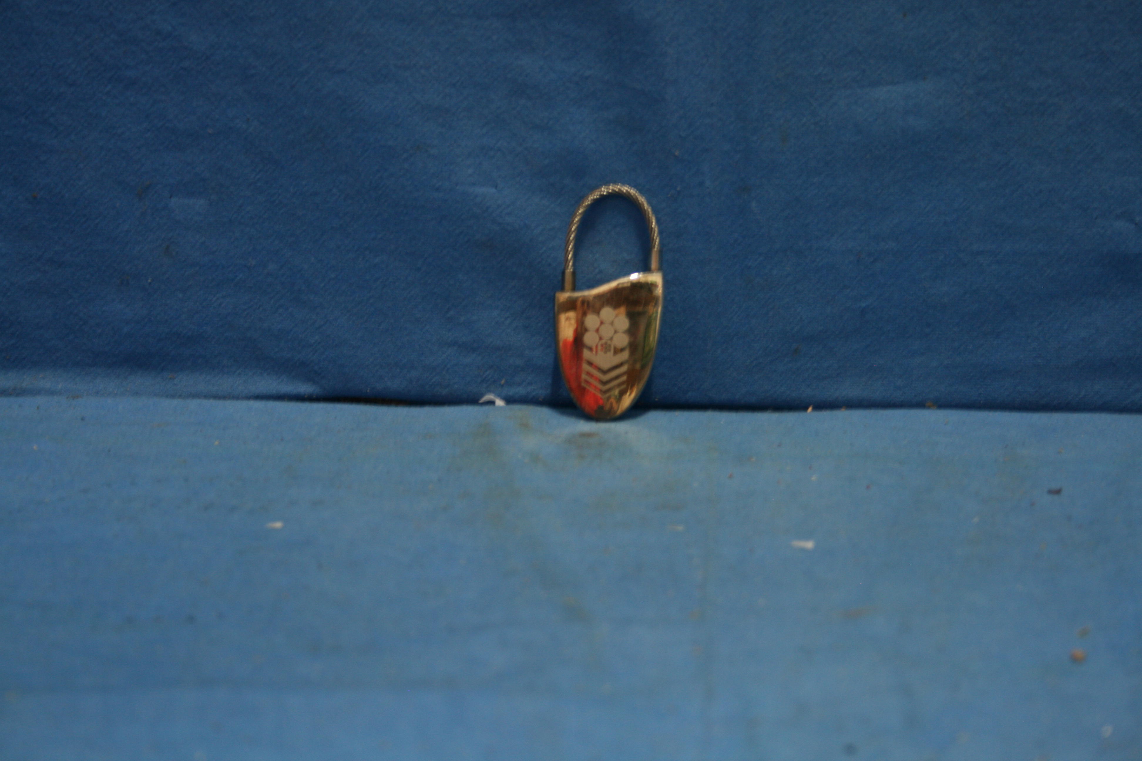 art nr: 1167 vintage verzilverd hangslotje in originele doos