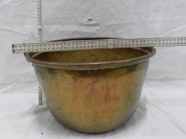 art nr: 1009 antieke grote koperen ketel