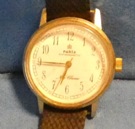 art nr: 112 vintage Ruhla dames opwindhorloge