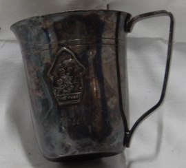art nr: 942 vintage zilveren beker met monogram