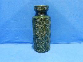 art nr: 1080 vintage groene gedecoreerde oude vaas