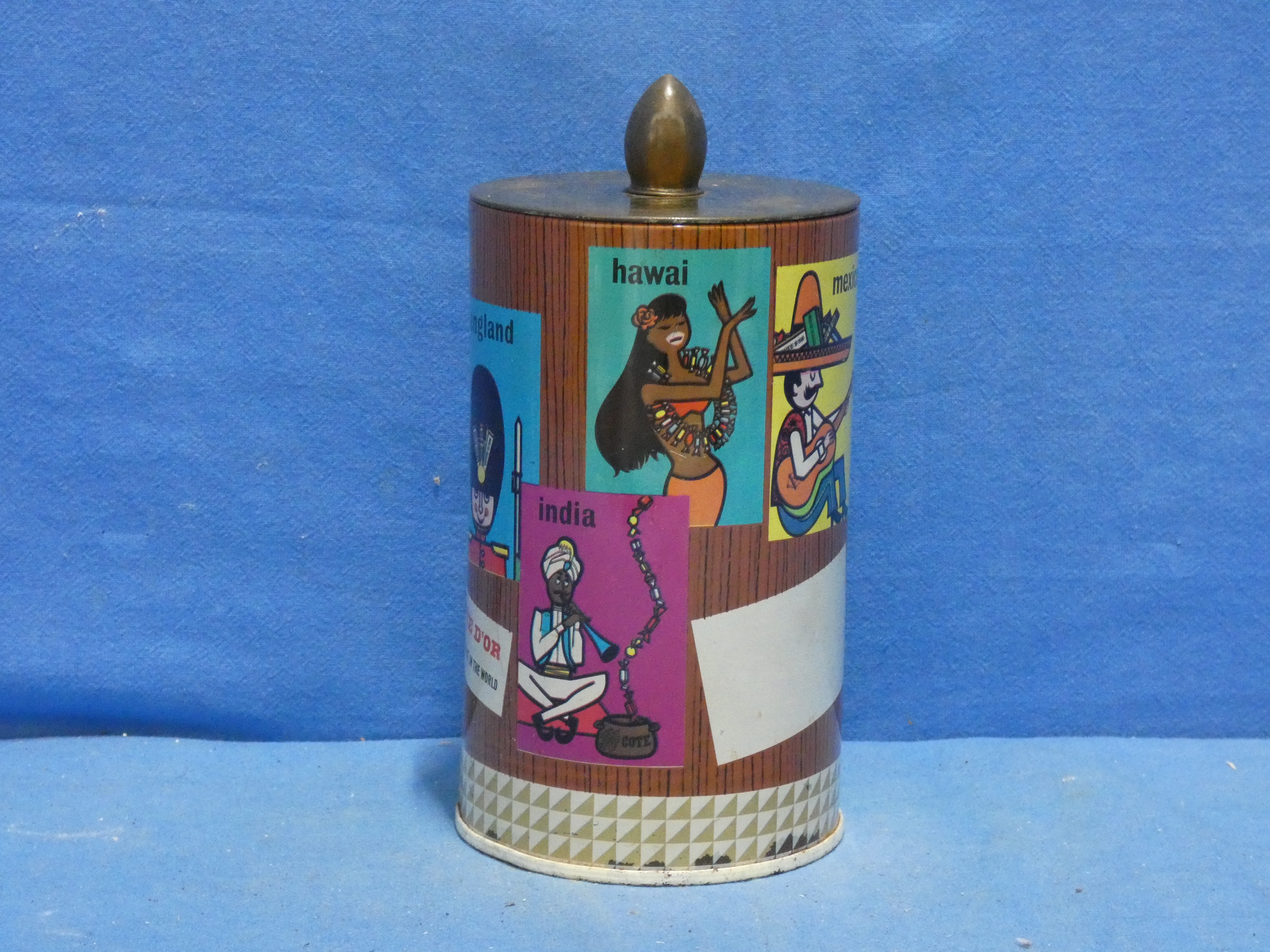 art nr: 1965 vintage blik van  Cote D'or
