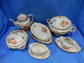 art nr: 375 antiek porselein eetservies van Mandels Miak J.G.& ZN