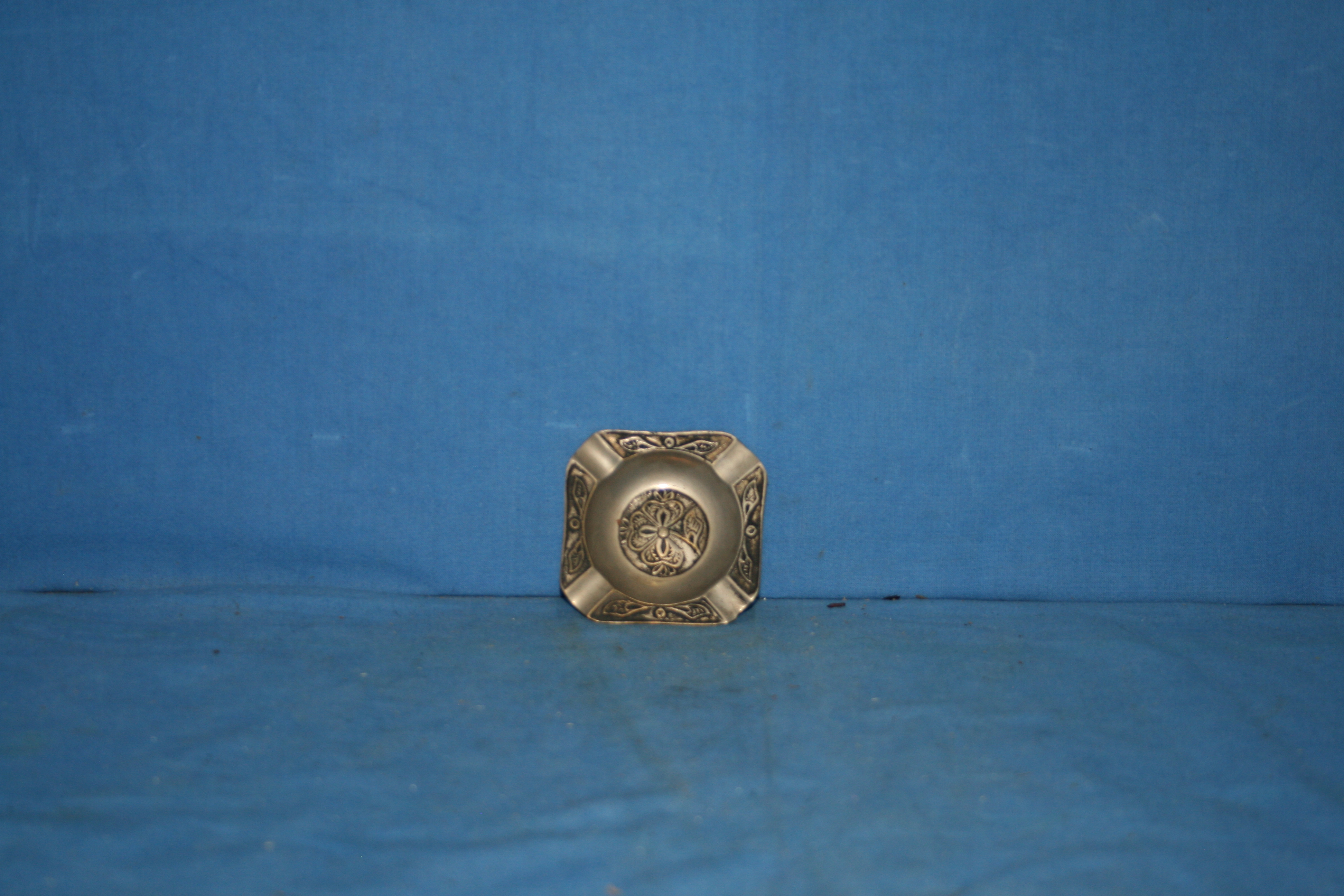 art nr: 1119 vintage verzilverde asbak