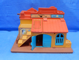 art nr: 735 vintage Fisher Price Sheriff office en Blacksmid