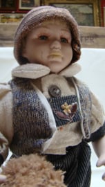art nr: 330 vintage kleine porseleinen poppen set