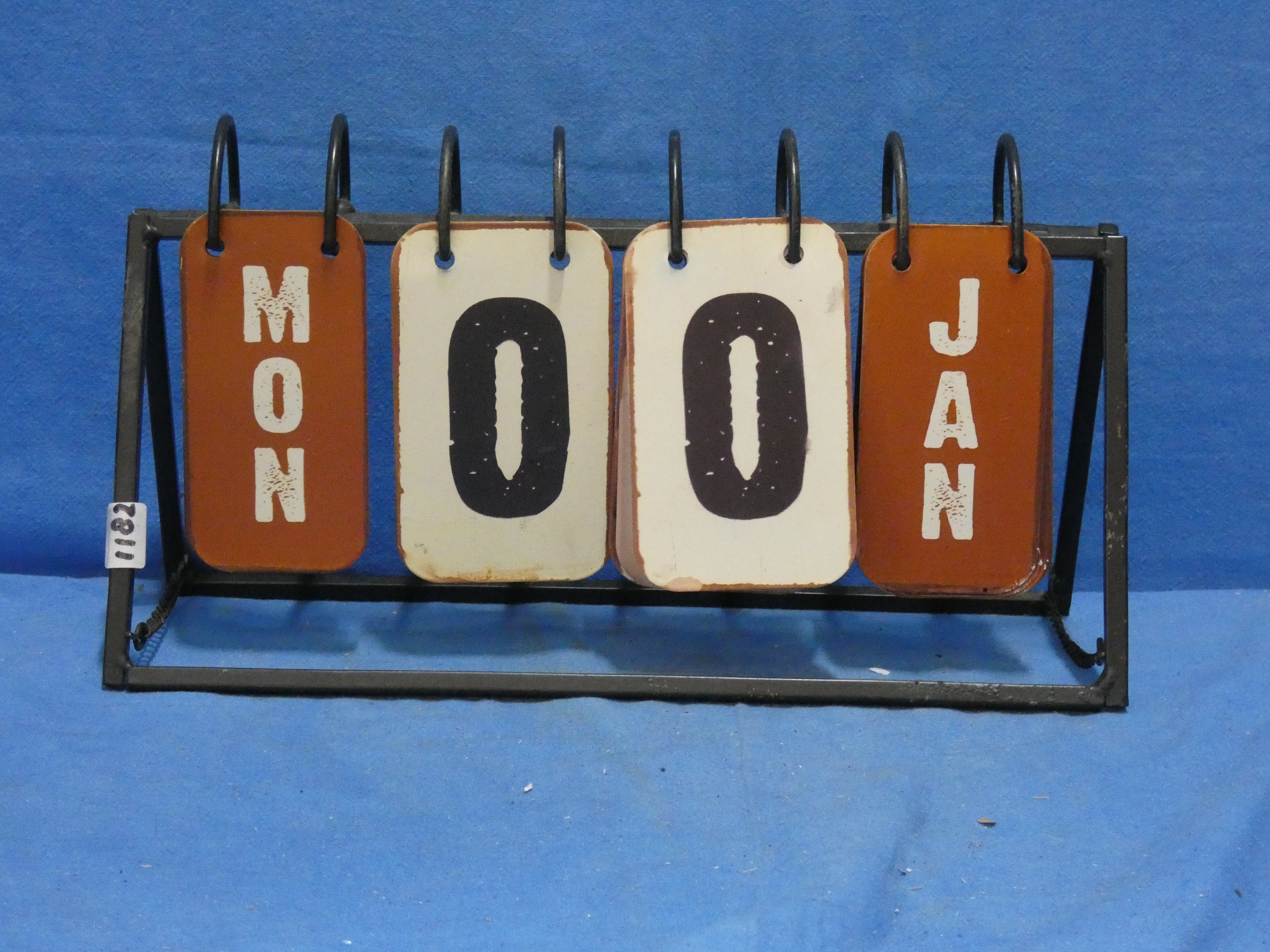 art nr: 1182 vintage kalender op metalen rek