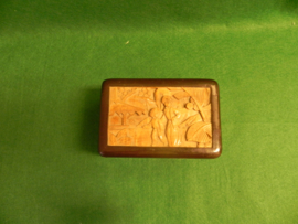 art nr: 428 vintage Javaans kistje