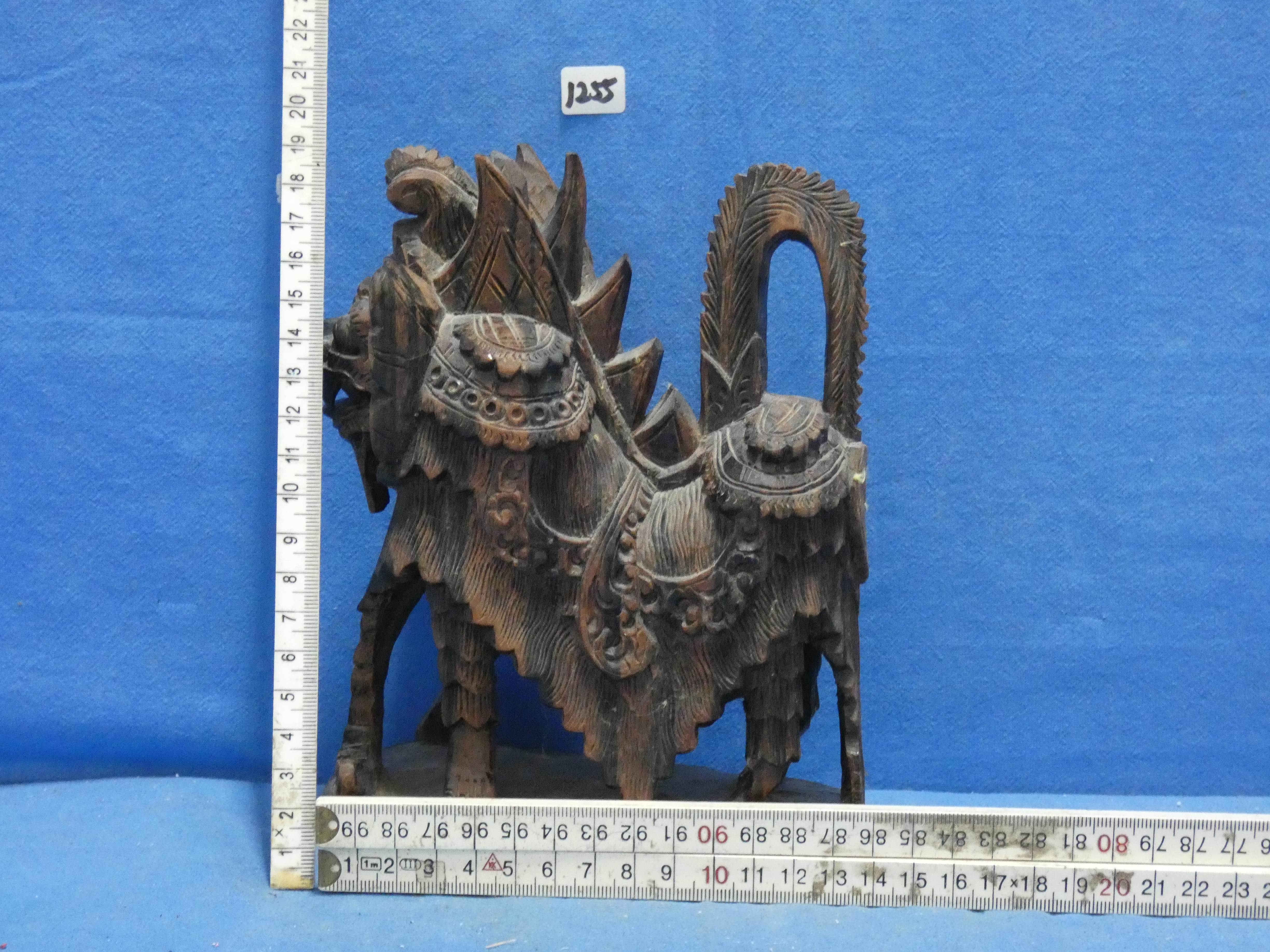 art nr: 1255 vintage drakenbeeld uit Bali