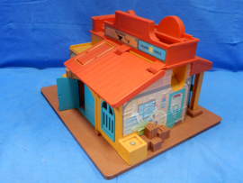 art nr: 735 vintage Fisher Price Sheriff office en Blacksmid