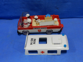 art nr: 771 vintage Fisher Prise ambulance