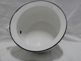 art nr: 671 vintage emaillen po pot