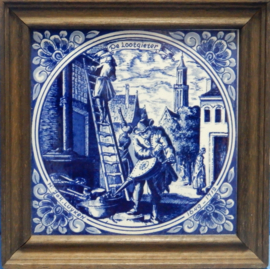 art nr: 859 antieke Delft Blauwe wandtegel van de Loodgieter