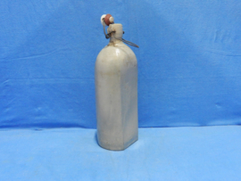 art nr: 1081 vintage melkfles met metalen afsluiting