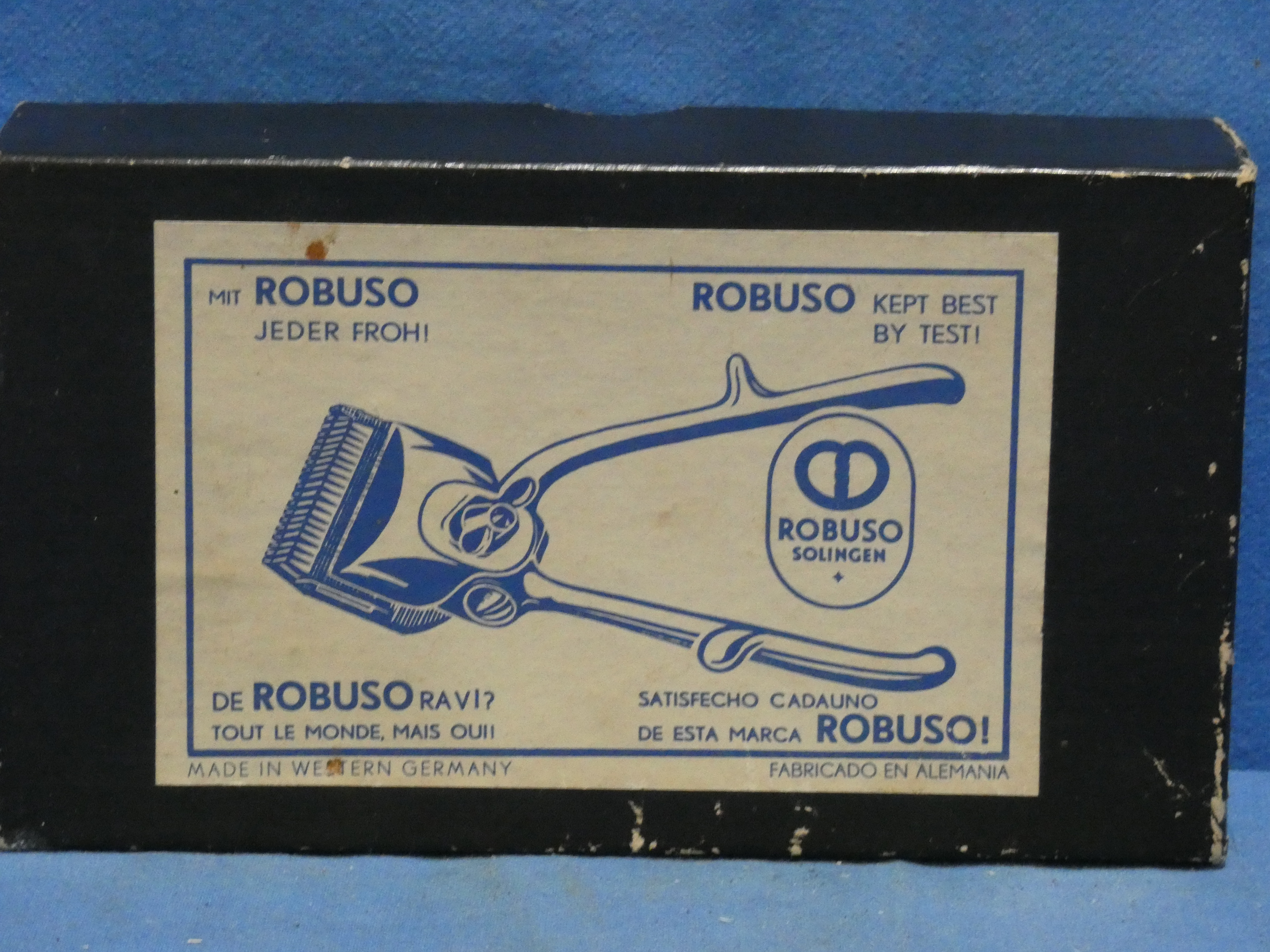 art nr: 1196 antieke Robuso hand tondeuse