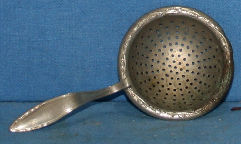 art nr: 98 vintage zilveren thee zeefje