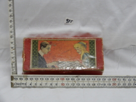 art nr: 975 vintage doosje met damstenen