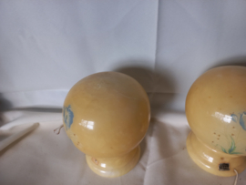art nr: 534: antieke Alabaster tafellampen met asbak