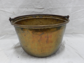 art nr: 1009 antieke grote koperen ketel
