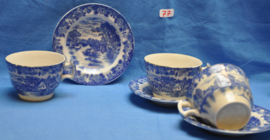 art nr: 77 vintage delft Blauwe porseleinen kop en schotels
