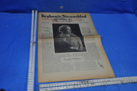 art nr: 875 vintage krantenartikel over Koningin Wilhelmina