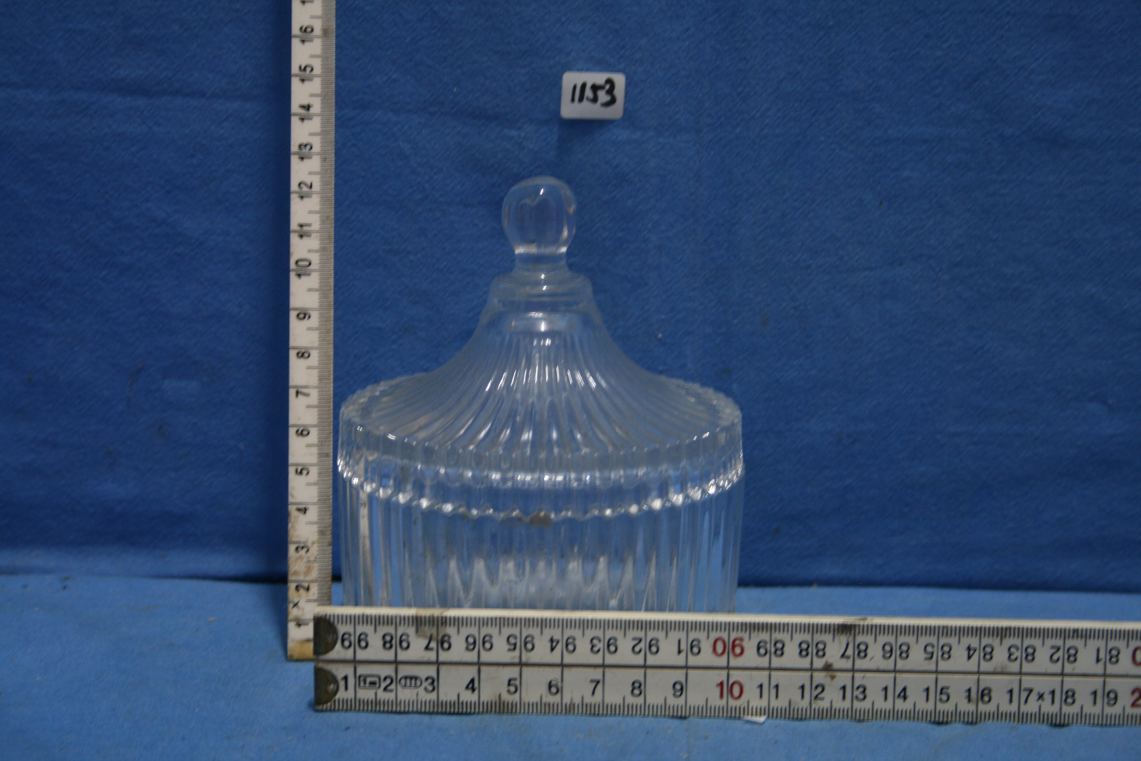 art nr: 1153 vintage decoratieve bonbon pot met deksel