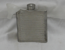 art nr: 984 vintage aluminium drankflacon