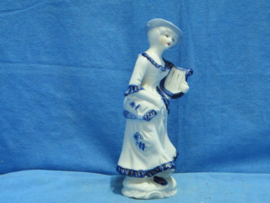 art nr: 1477 vintage Delft Blauw porseleinen beeldje
