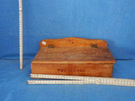 art nr: 778 vintage houten poetsdoos met klep