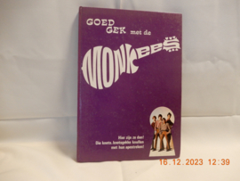 art nr: 496 biografie boek goed gek met The Monkees