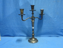 art nr: 1501 vintage verzilverde kaarsen standaard