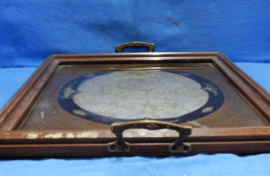 art nr: 689 vintage dienblad ingelegd met kant