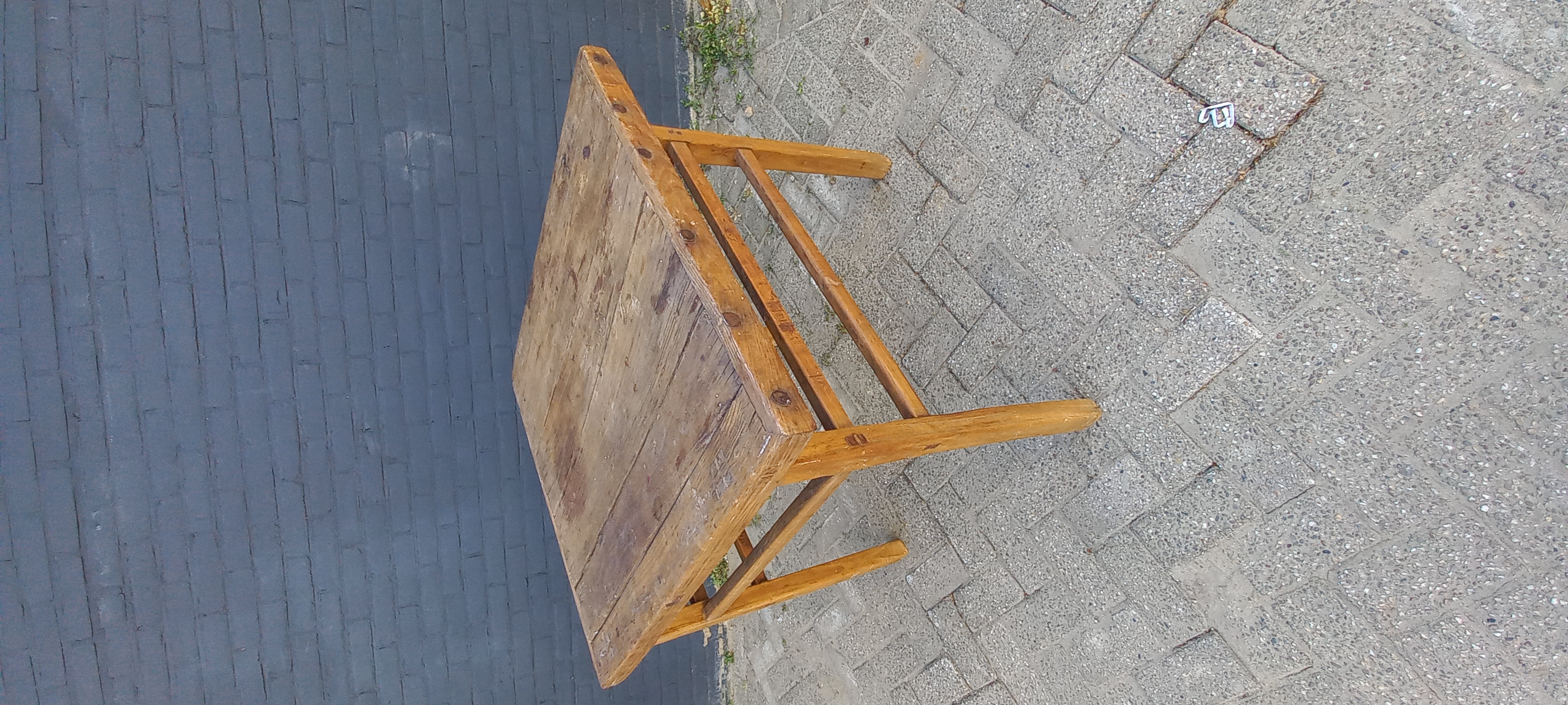 art nr: 187 antieke boeren eettafel hoge afwerking