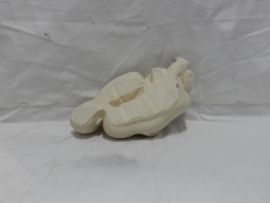 art nr: 980 vintage beeldje van twee slapende baby's
