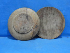 art nr: 1320 vintage houten ontbijtbordjes
