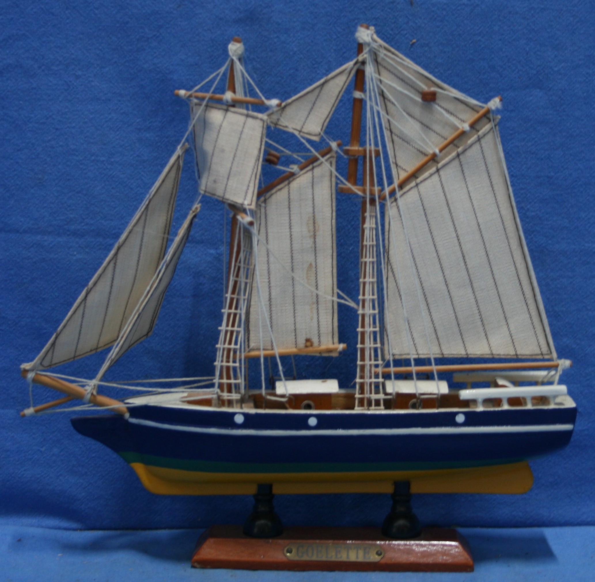 art nr: 1130 vintage zeilboot op schaal van Goelette