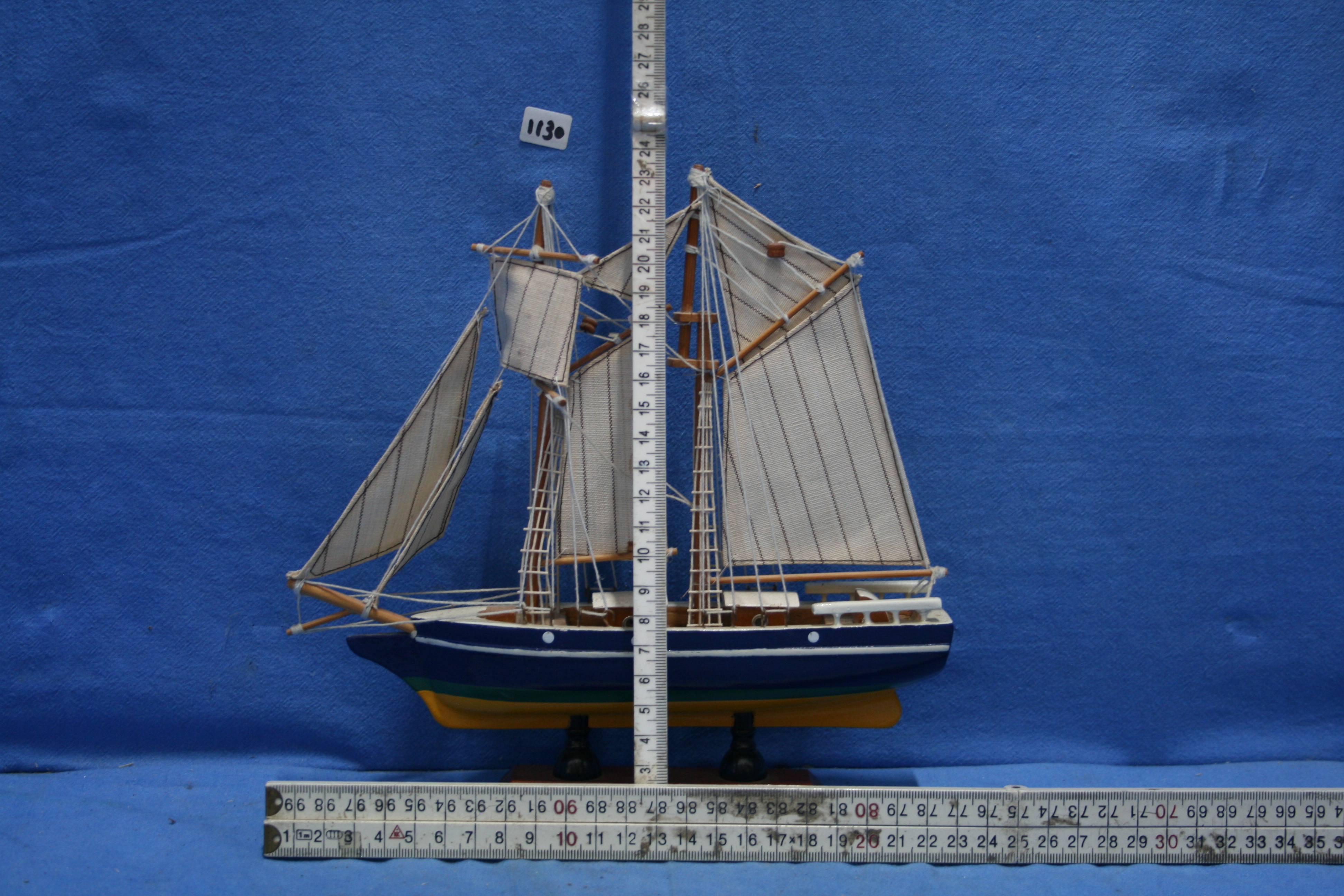 art nr: 1130 vintage zeilboot op schaal van Goelette