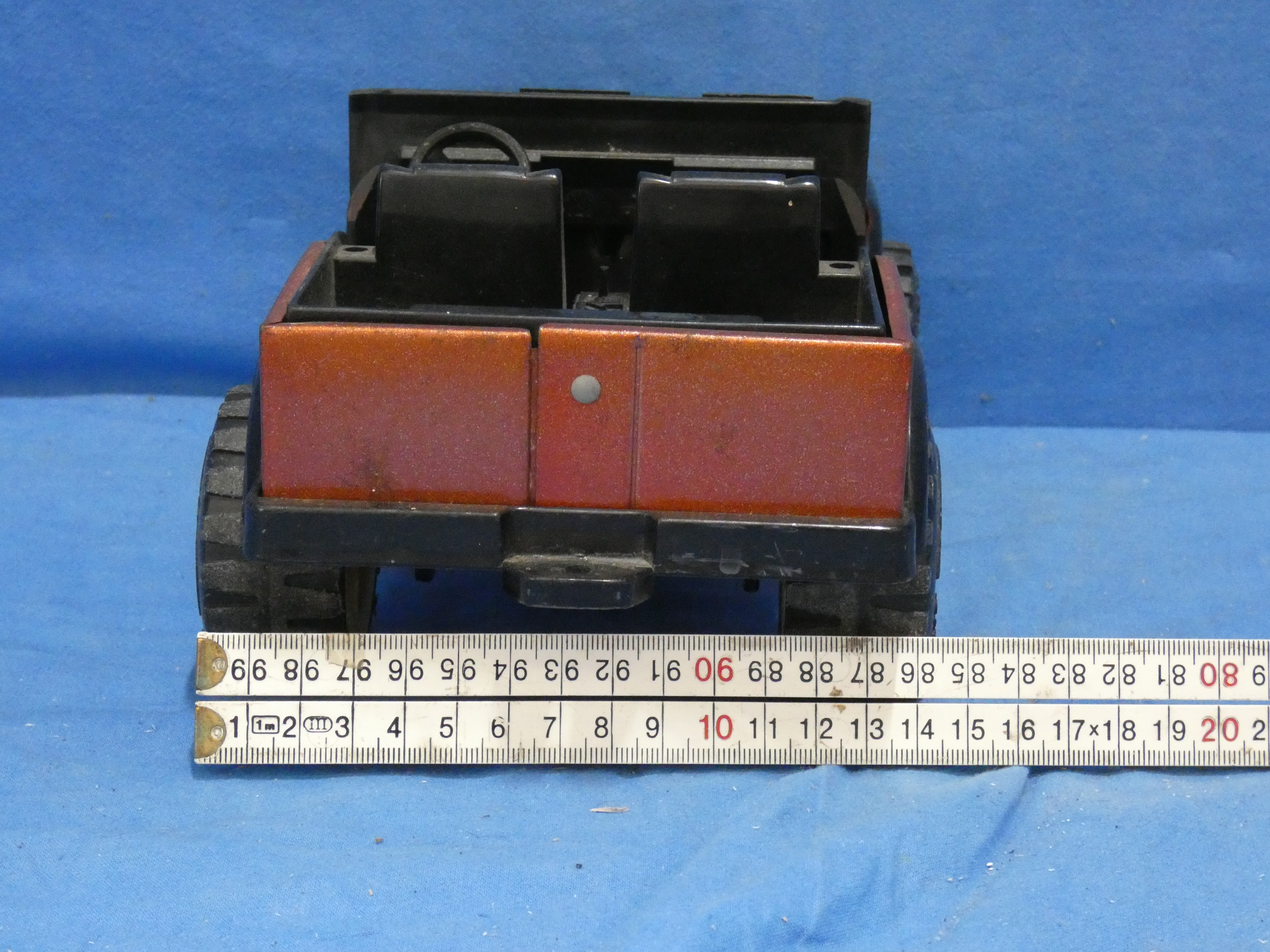 art nr: 1205 vintage Tonka Jeep