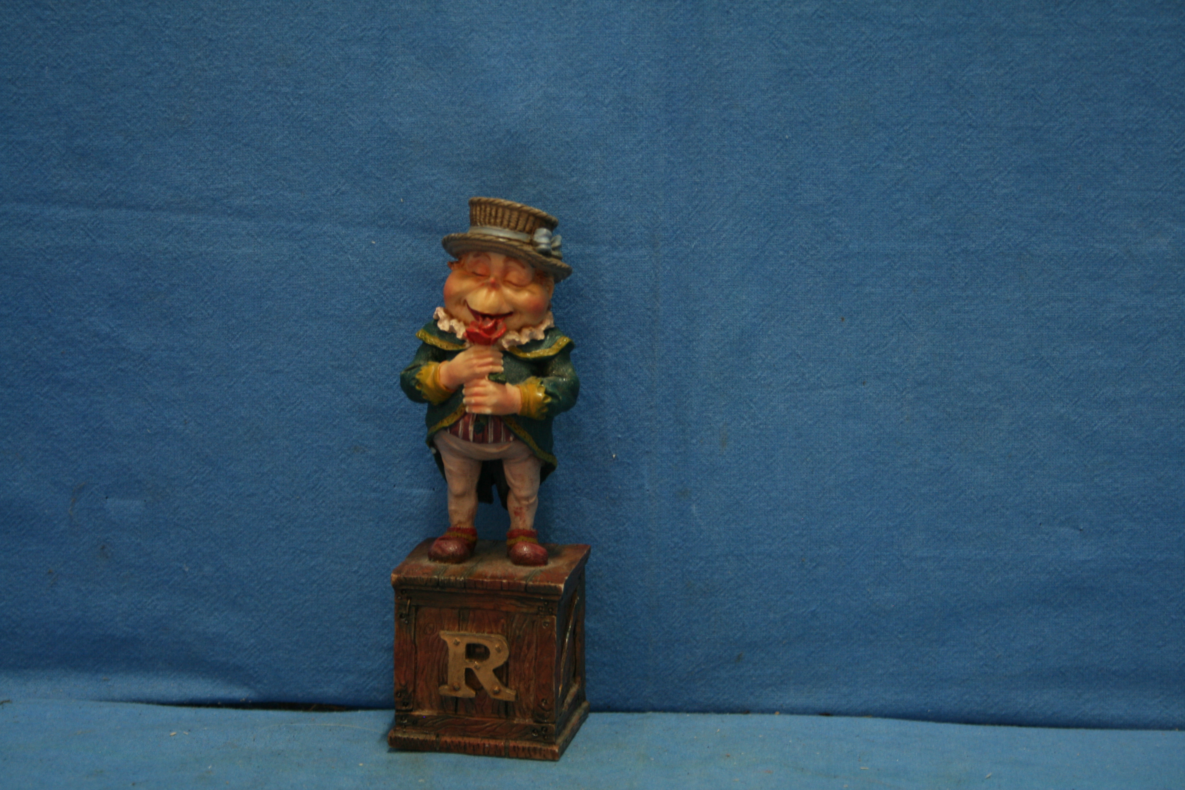 art nr: 1150 vintage Efteling Laaf met letter R