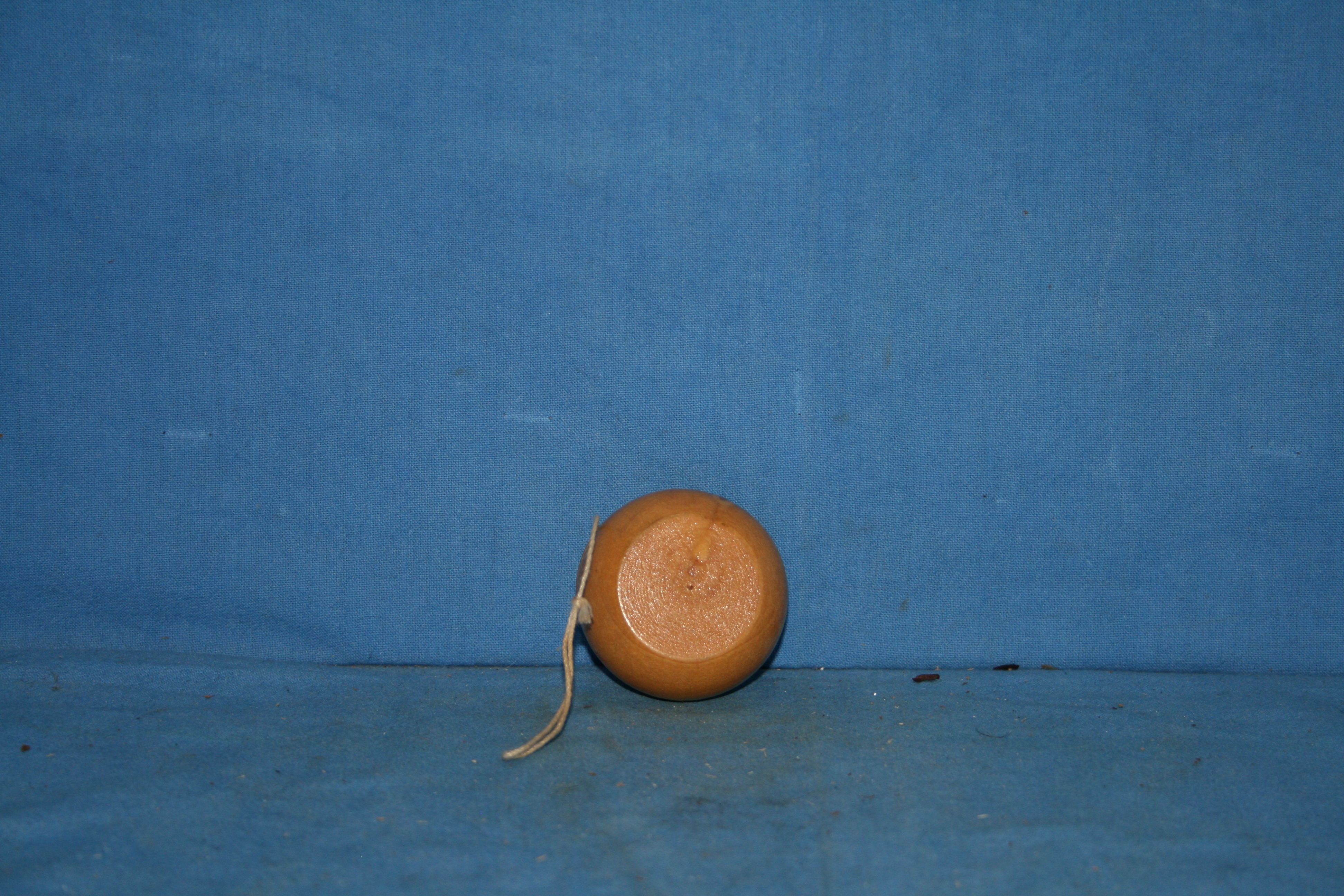 art nr: 1121 vintage houten jojo