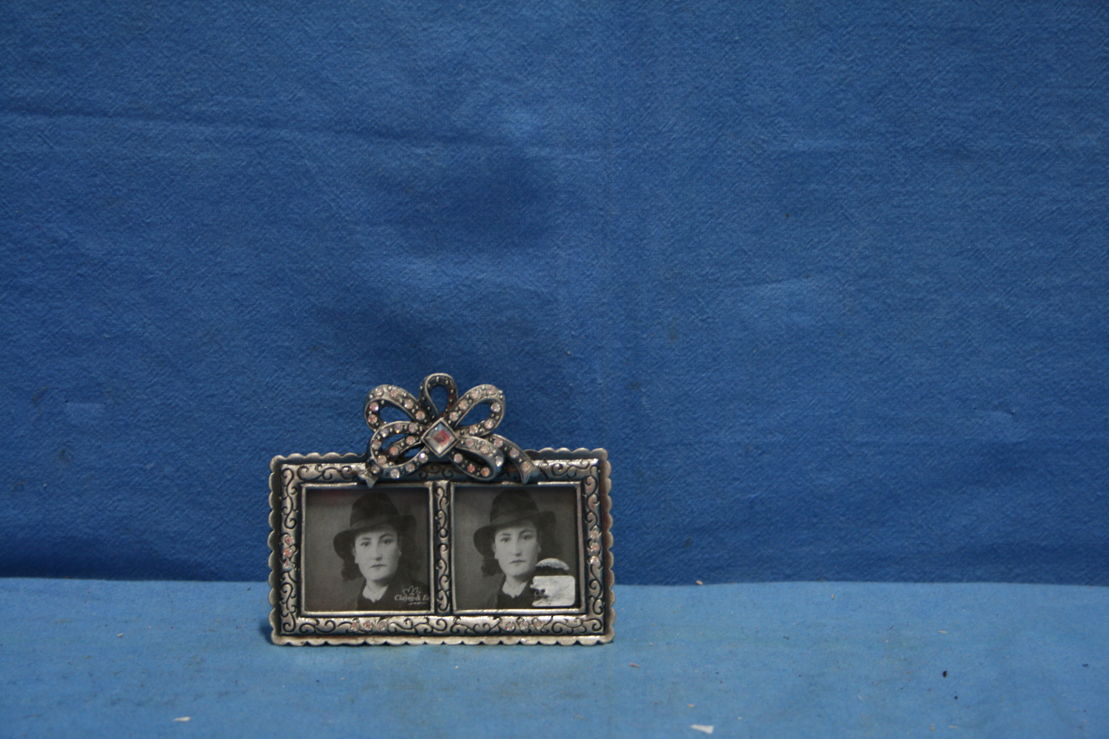 art nr: 1173 vintage verzilverd dubbel fotolijstje
