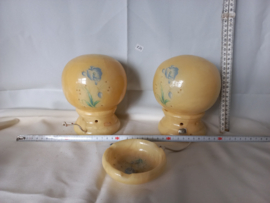 art nr: 534: antieke Alabaster tafellampen met asbak