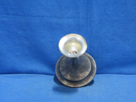 art nr: 433 vintage verzilverde kaarsenstandaard