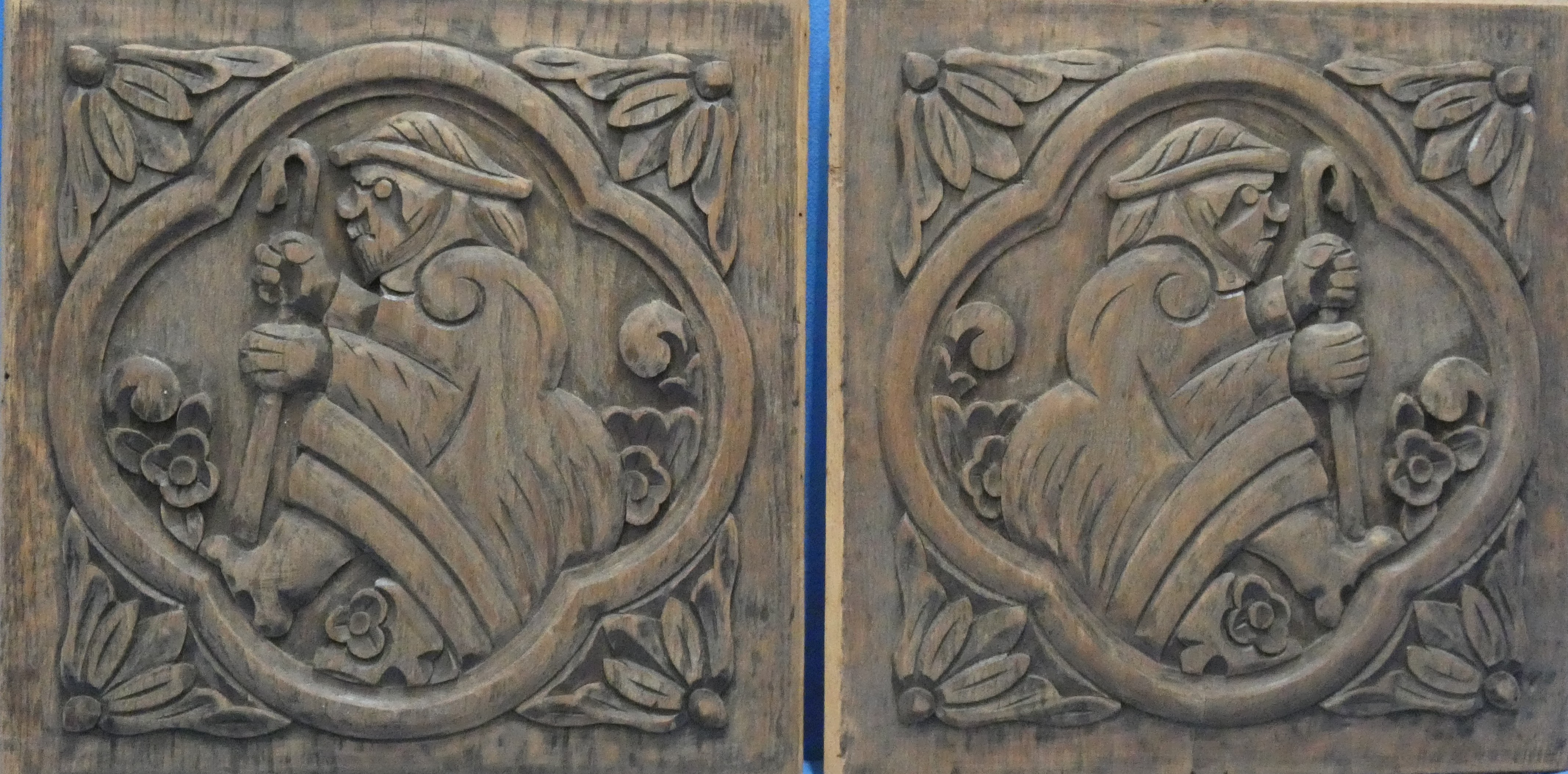 art nr: 187 vintage 2 houten handgesneden plaques