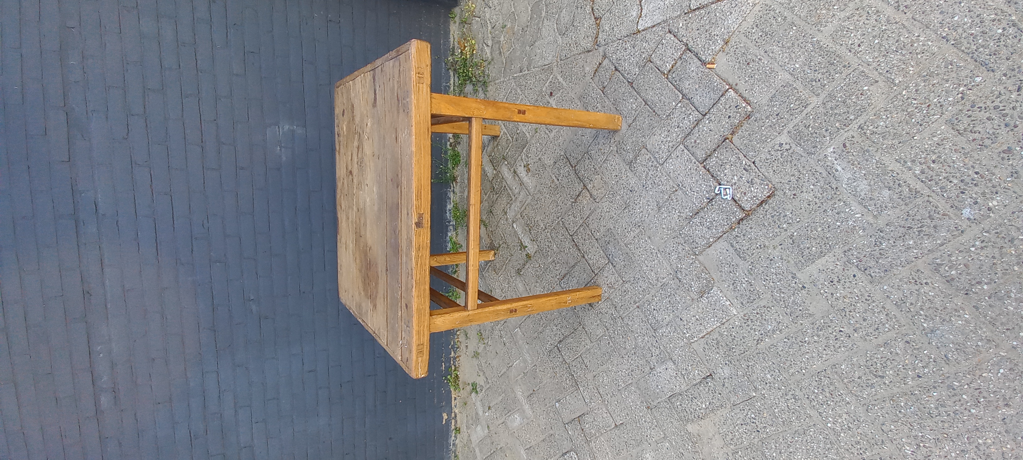 art nr: 187 antieke boeren eettafel hoge afwerking