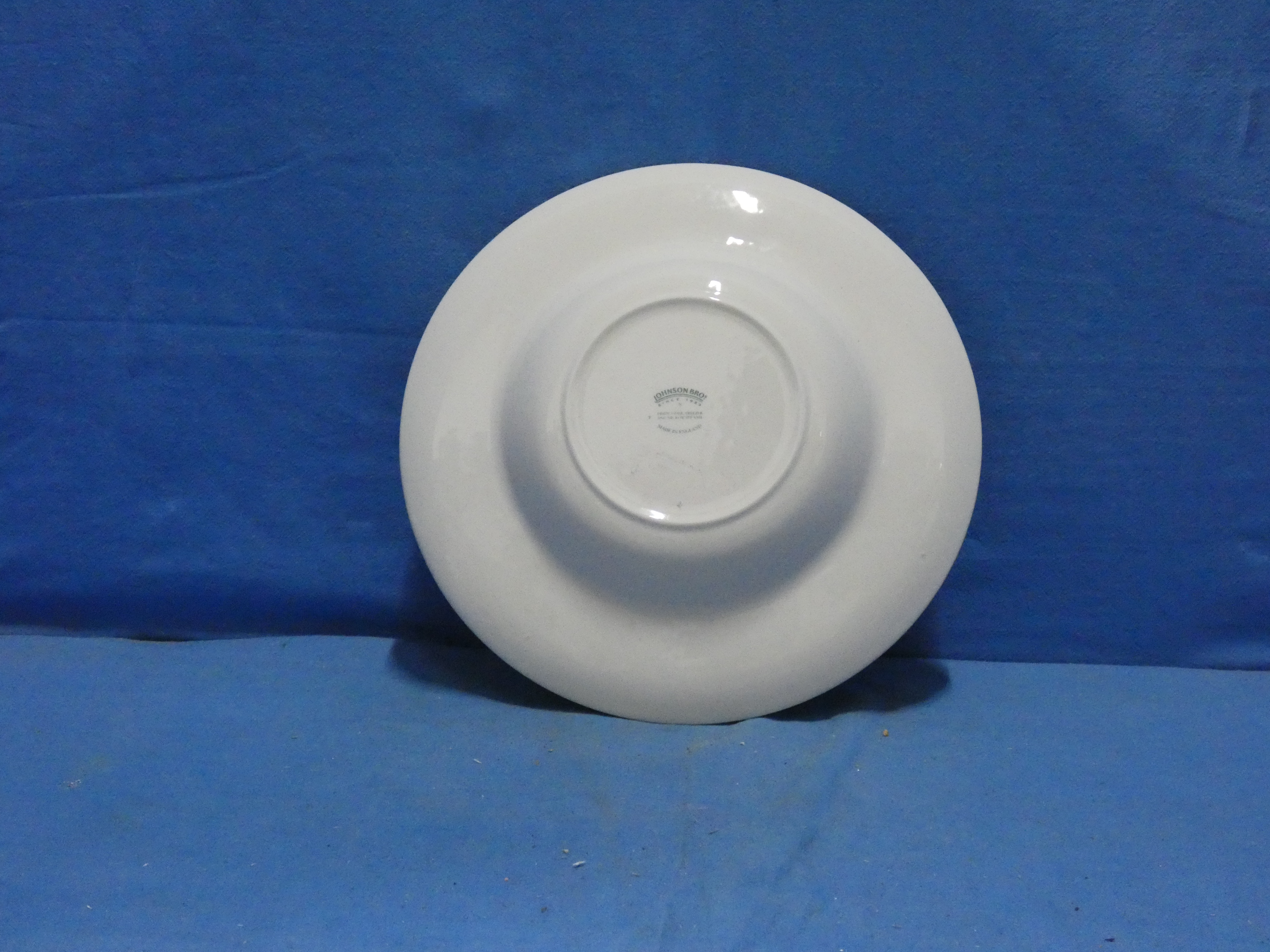 art nr: 1235 vintage Engels Bord van Johnson Bros