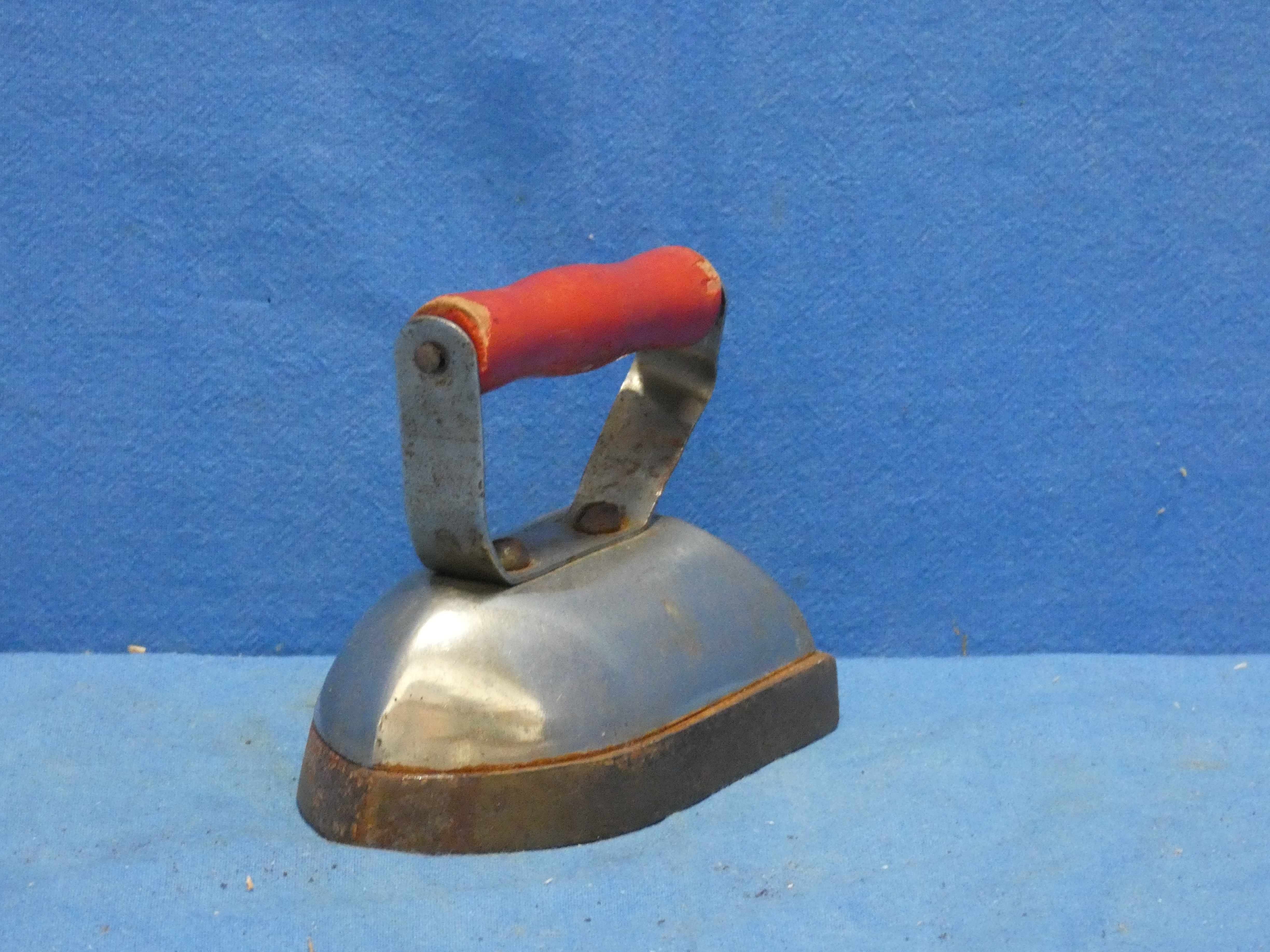 art nr: 1220 vintage kinder strijkijzer