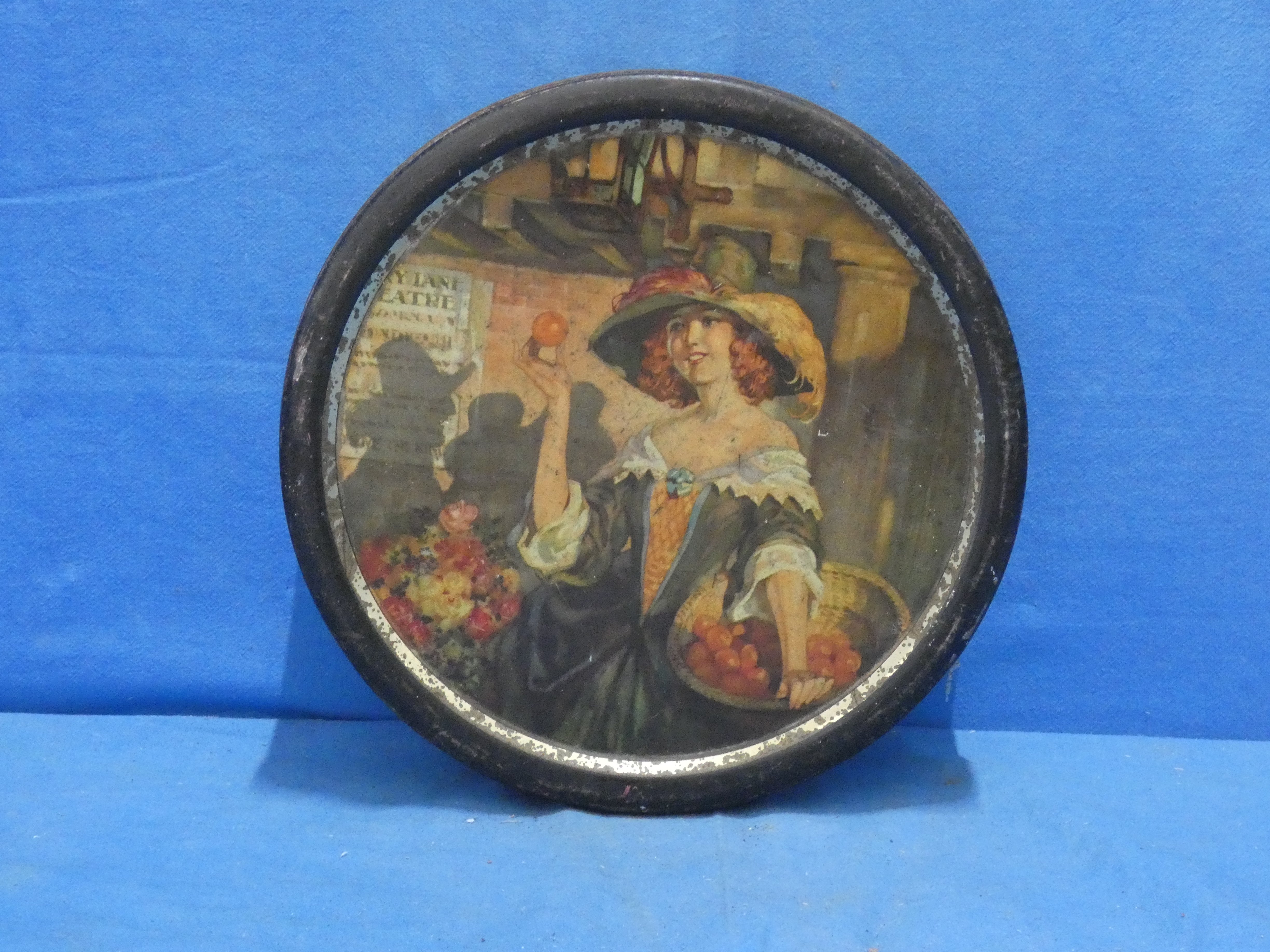 art nr: 1212 antiek Taverners fruitdrop trommel