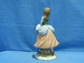 art nr: 1473 vintage porseleinen beeldje vrouw met hond