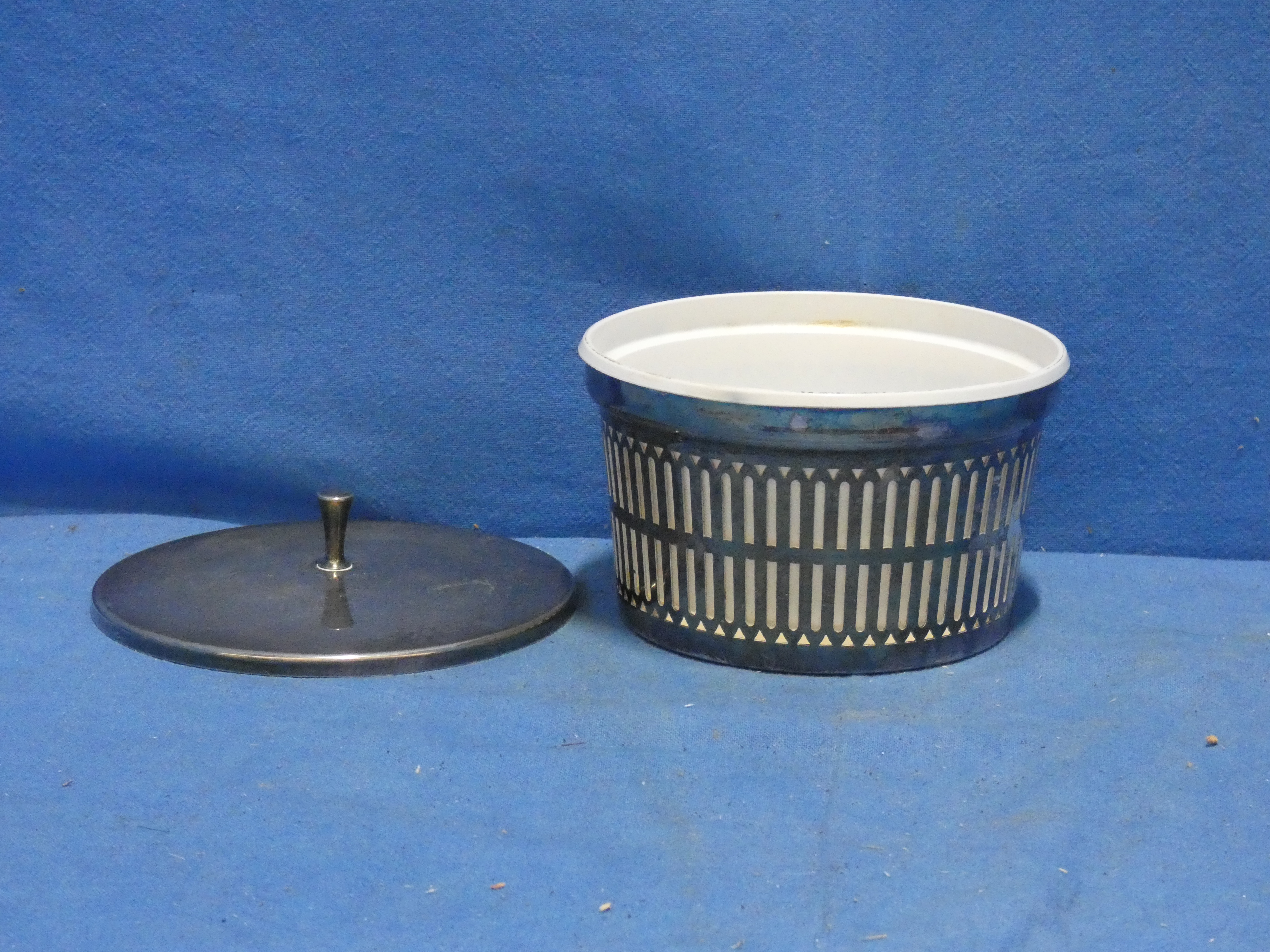 art nr: 1240 vintage zilveren filigranen Jampot met deksel